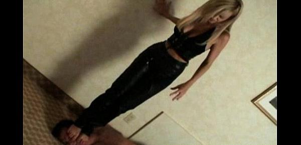  femdom in leatherpants give a cruel lesson
